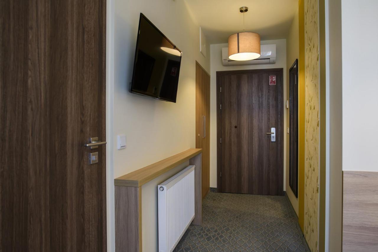 Hotel Brzozowka Busko-Zdrój Eksteriør billede
