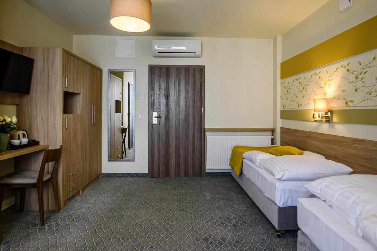 Hotel Brzozowka Busko-Zdrój Eksteriør billede